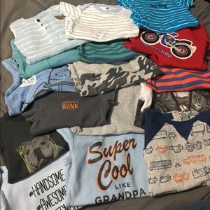 Lot of 16 Size 12 month baby boy Onsies.